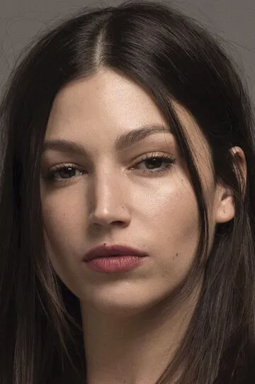 Фотография актёра Урсула Корберо